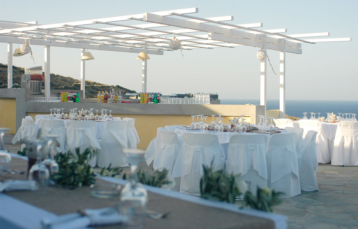 Réception de mariage à l'hôtel Napos de Sifnos