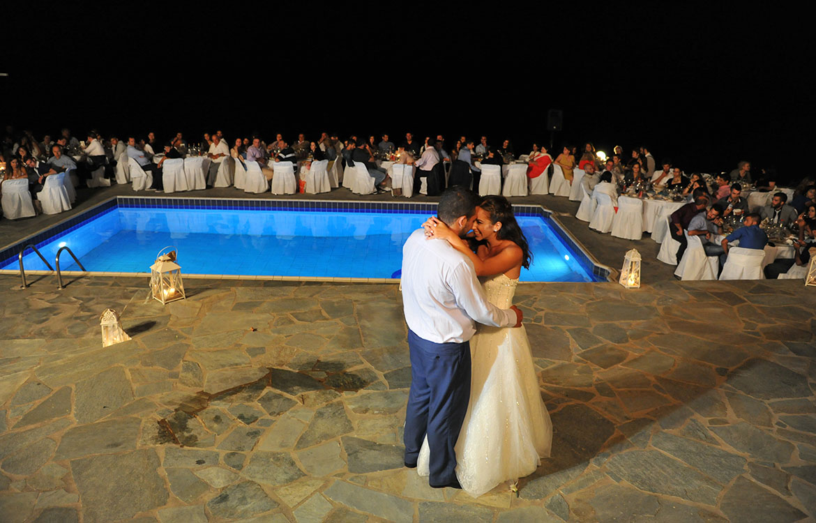 Wedding reception at Napos hotel in Sifnos